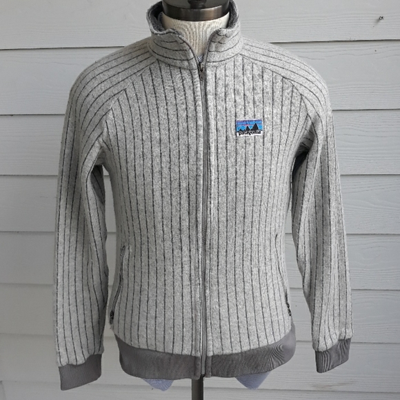 Patagonia Other - PATAGONIA Retro Grey Striped Full Zip M Jacket